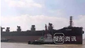 中船澄西39500吨散货船基准总段进坞