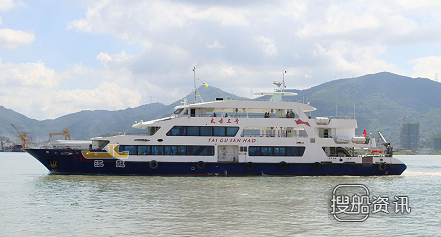 江龙336客位旅游观光船顺利试航