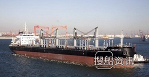 新港船舶 “大沽环保１”轮下水