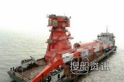 振华重工首台桅杆式起重机完工