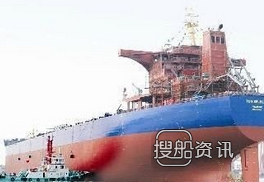 新世纪造船2艘58500吨散货船下水