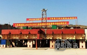 振华重工5000吨打捞起重铺管船铺龙骨