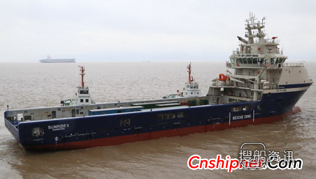 中远船务64000吨散货船N598交付