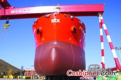 临港海工PX-121H系列首制PSV下水