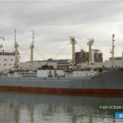 二手货船出售冷藏船 出售4200吨冷藏船