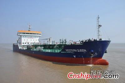 宏强重工1艘90M油轮试航