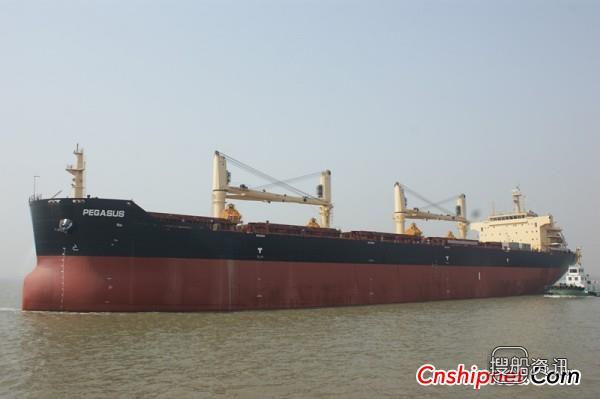 韩通船舶64000吨散货轮HT64-008成功试航