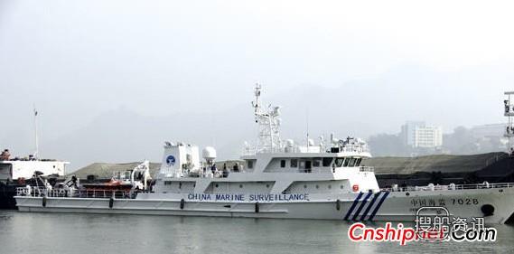 川船重工首艘600吨海监船拖航