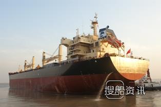 韩通重工57000吨散货轮HT095成功试航