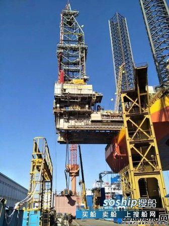 大连中远海运重工自升式钻井平台N596完成悬臂梁试验