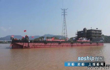 中油管道多功能挖沟敷缆船顺利下水