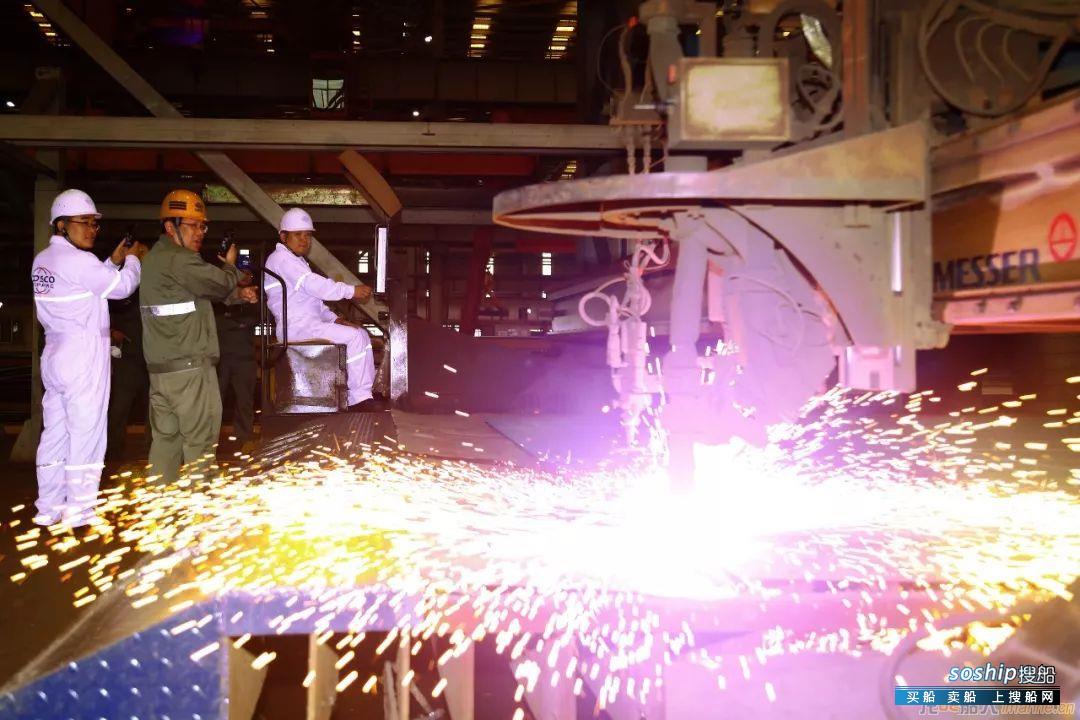 新港船舶重工第三艘32.5万吨矿砂船开工