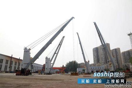 武汉船机4台64000吨散货船配套克令吊完成会检