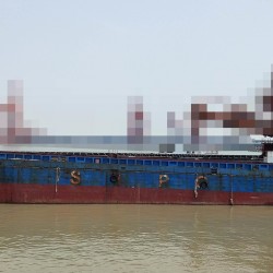 个人急售集装箱船 出售3000吨集装箱船