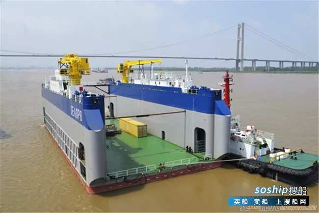 镇江船厂1200吨浮船坞完工出厂