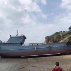出售240吨水船图1