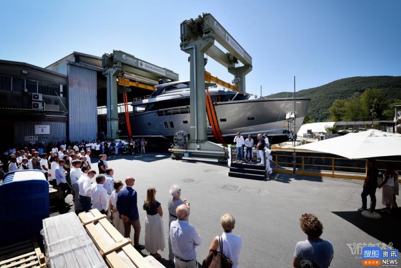 圣劳伦佐发布首艘SX88跨界动力艇