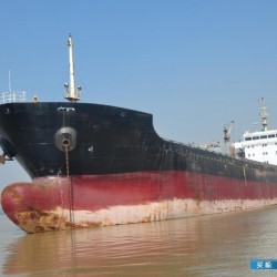 出售8826吨散货船