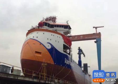 全球首制抛石船在浙江造船下水