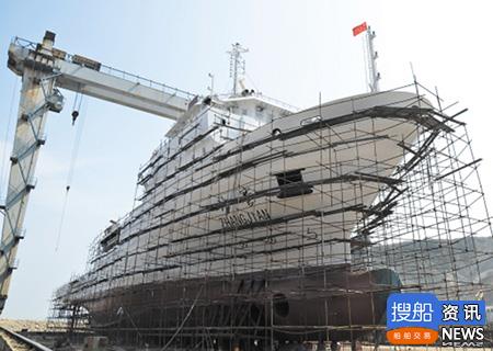 国内首艘万米级深渊科考母船月底下水