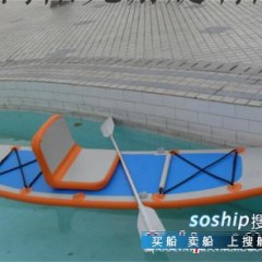 充气式冲浪板