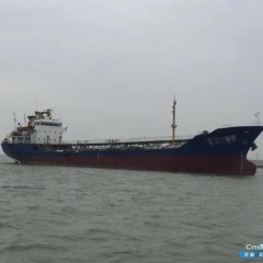 出售3216吨重油船图1