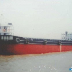 出售2006年1800吨集装箱船