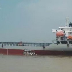 售7600吨甲板驳船CCS船级