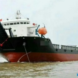 低价转让10000吨甲板驳船