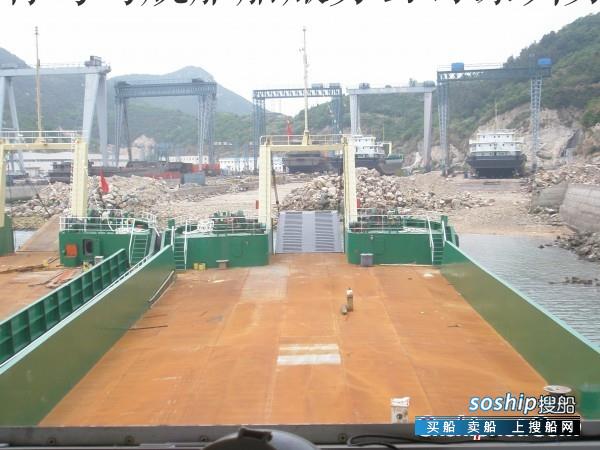 5000吨新造甲板驳