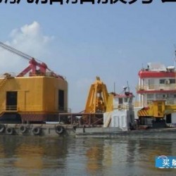 9方抓斗挖泥船
