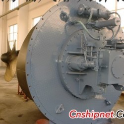 全回转对转桨推进器