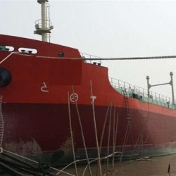 出售3268吨油船