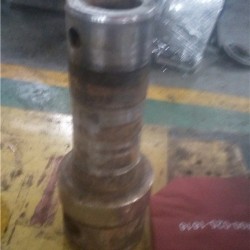 挖掘机械设备联轴器维修