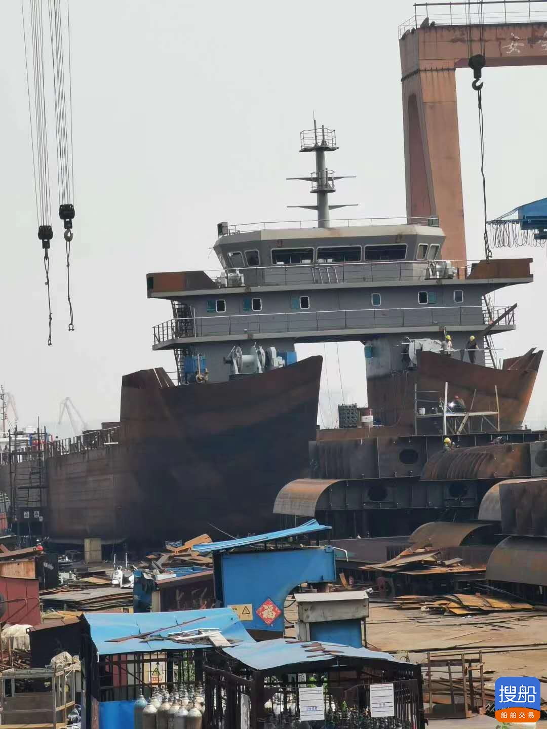出售2020年造6200吨近海前驾驶甲板驳船