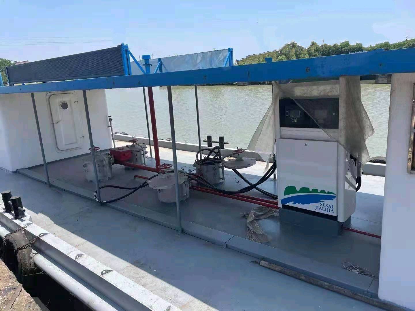 内河加油船