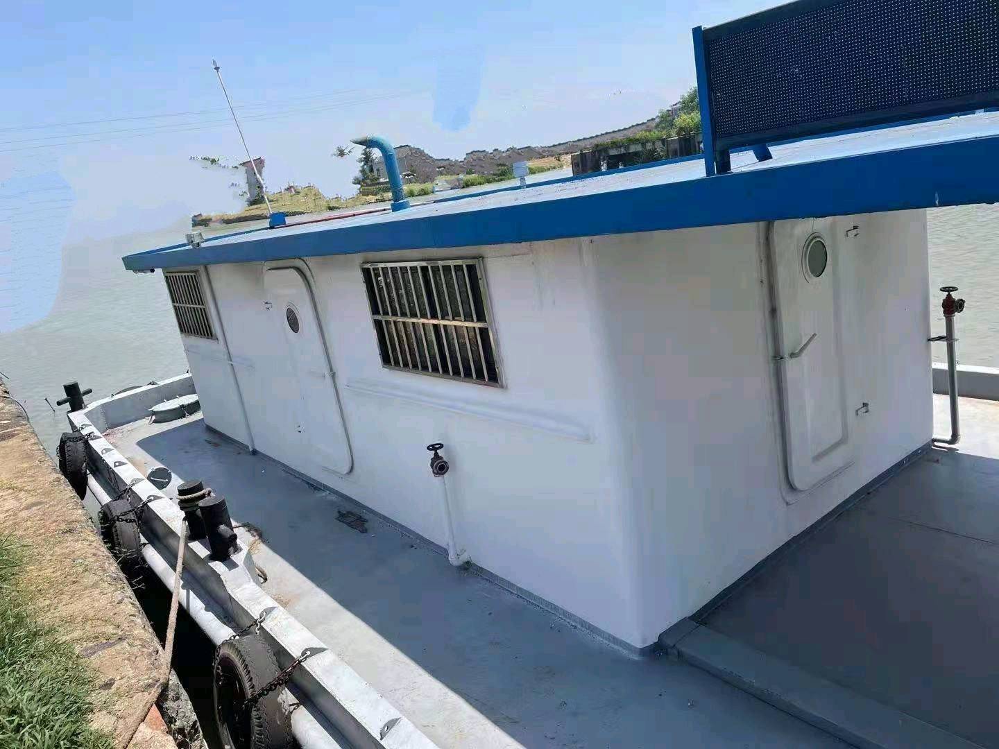 内河加油船