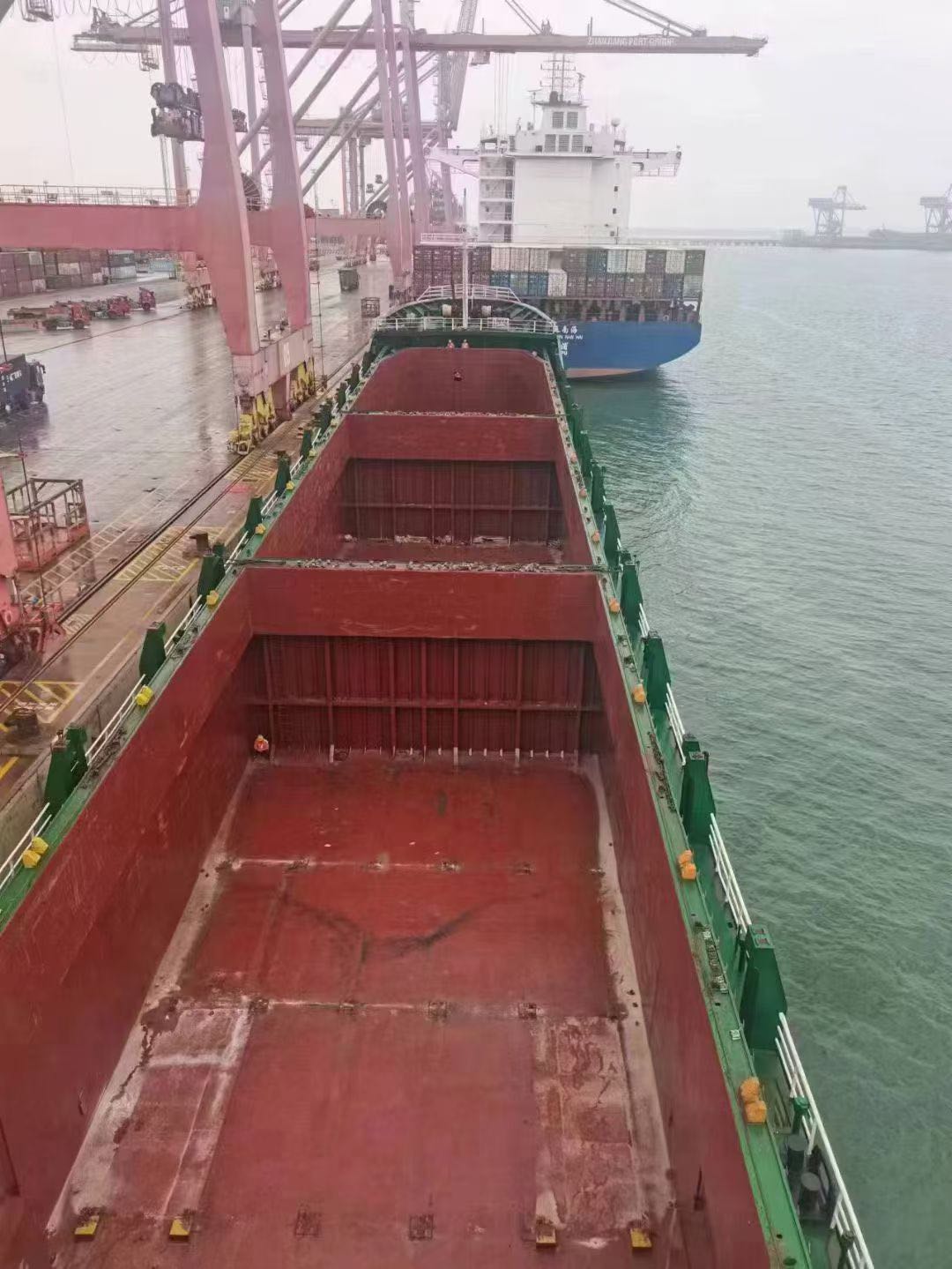 出售6300吨集装箱多用途船 双底双壳结构/ 2005年浙江临海建造 - 图片 2