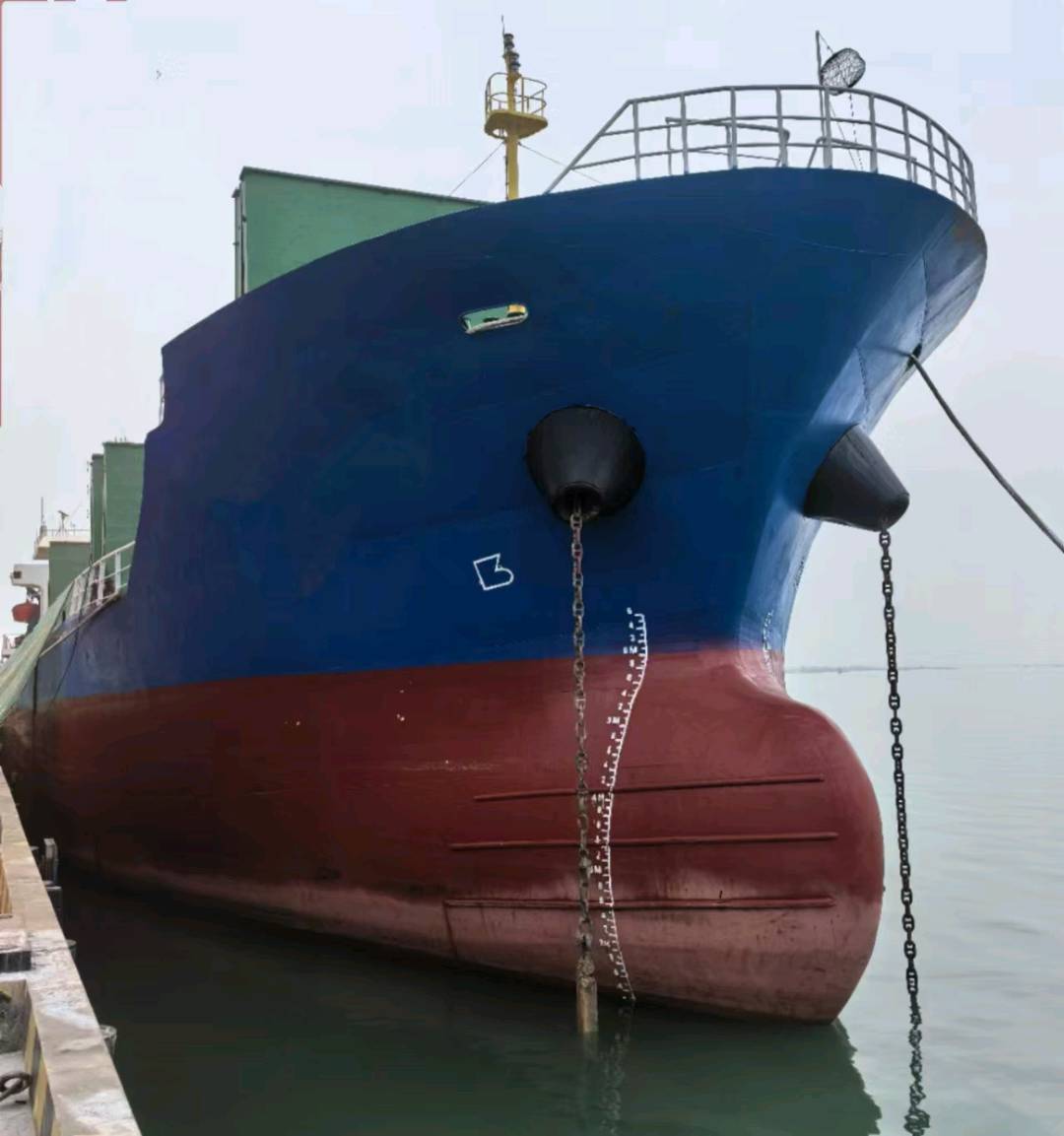 出售5058吨散货船Sale of 5058 ton bulk carriers