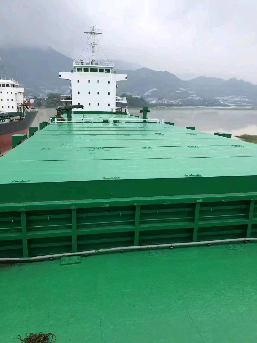 出售5500吨多用途船