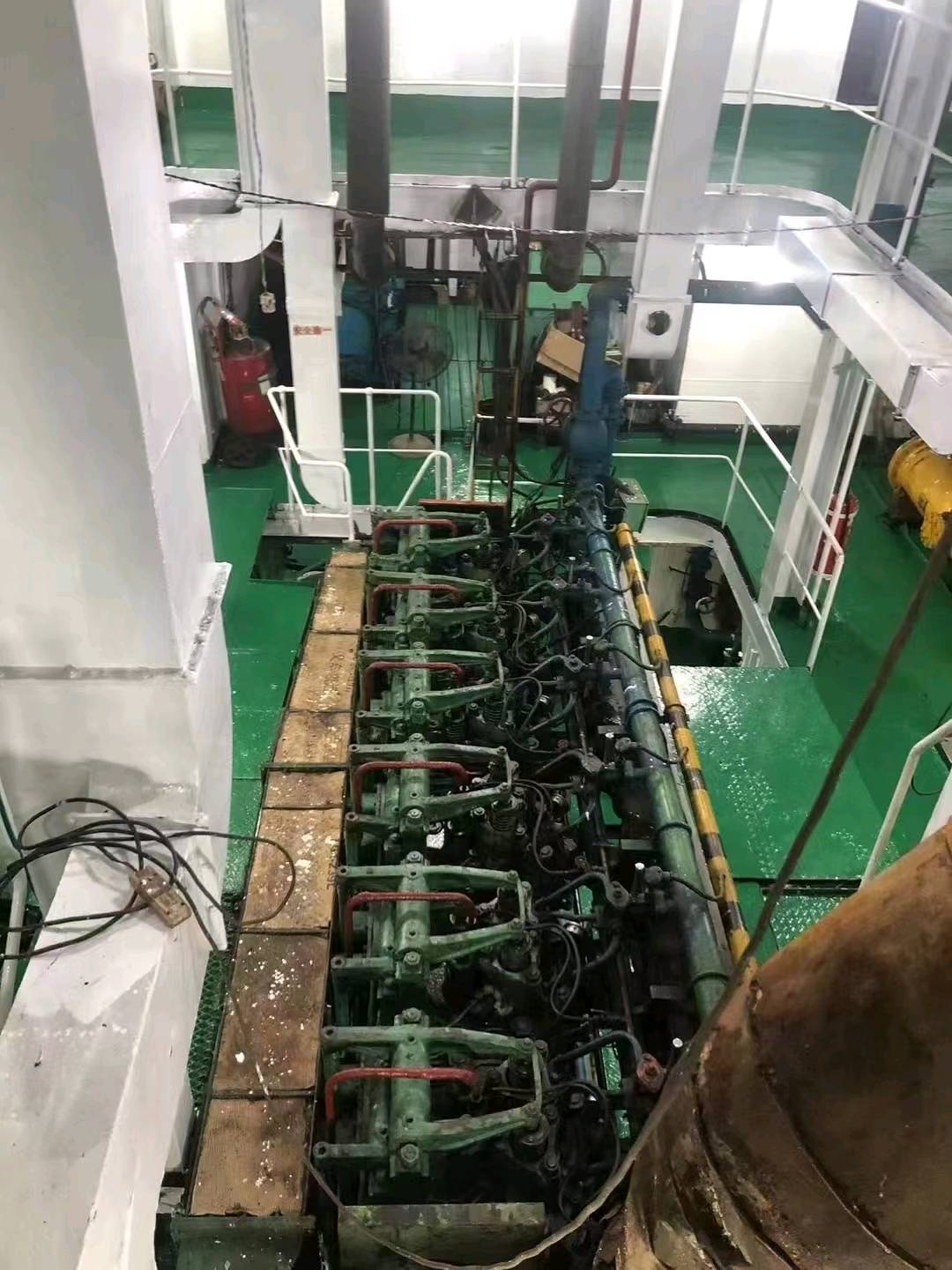 出售5500吨多用途船
