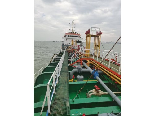 出售：3000吨化学品油船 建造年份：2008年 Sale: 3000 tons/chemical/oil tanker/2008 Made in China/CCS图3