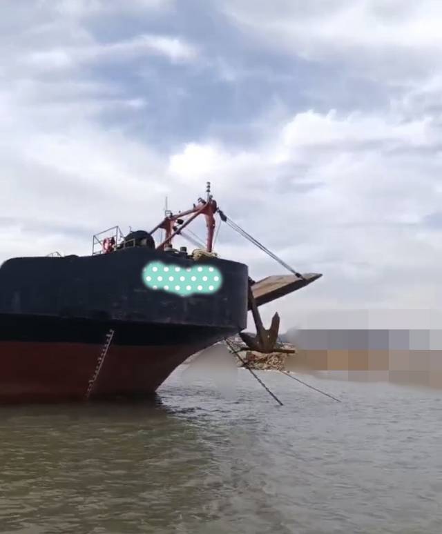 出售3500吨沿海后驾甲板船