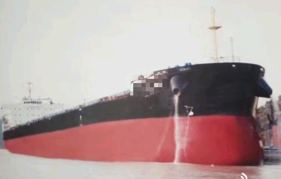 出售7500吨散货船Sell 7500-ton bulk carrier