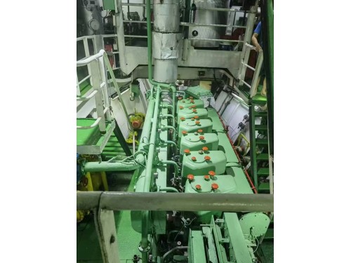 出售:2008年浙江造,2050吨化学品油船,舱内不锈钢结构。 Sale: 2000 ton chemical tanker, made in China in 2008.图4