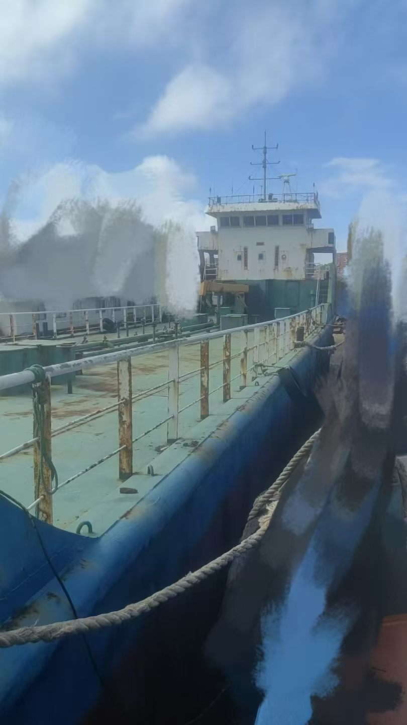 供水船