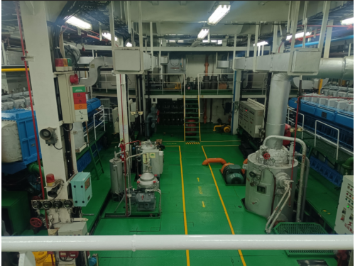 8400马力 DP1 AHTS 艏艉侧推 一级消防 无限航区 国际CCS检验 三用拖轮 出售2012年图3