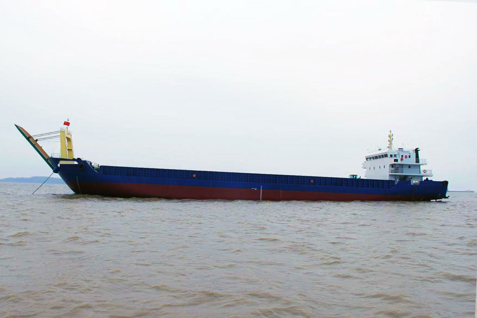 出售：3700DWT沿海自航甲板运输船  船舶基础参数 船型：沿海甲板运输船 建造完工：2021年