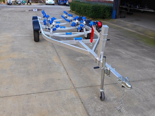 雅特 Yat720 双轴船拖车 游艇运输拖车架图4